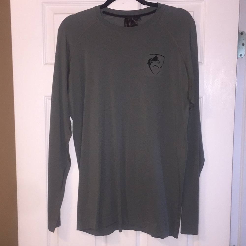 Alphalete long sleeve